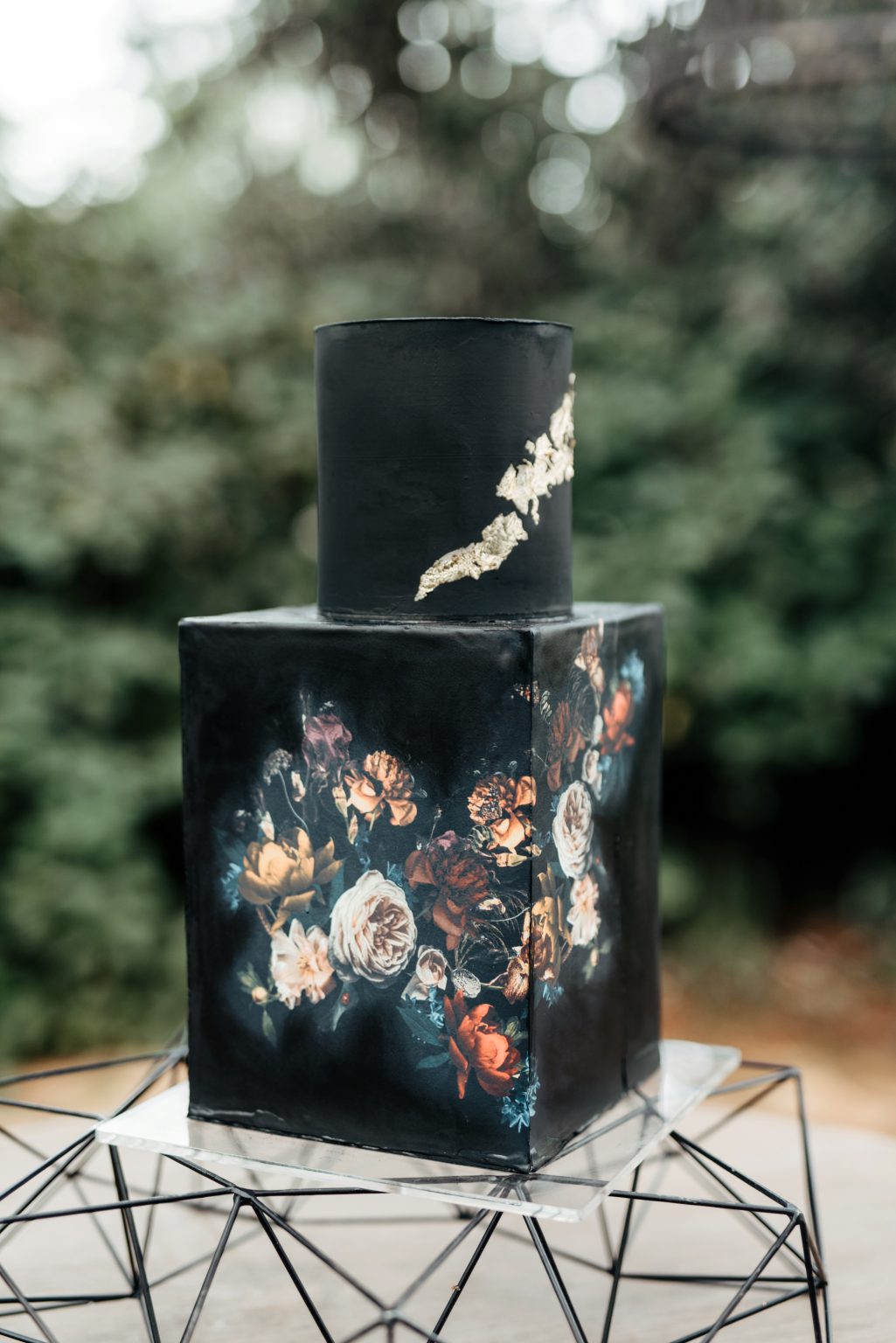Dark moody wedding decor - 1